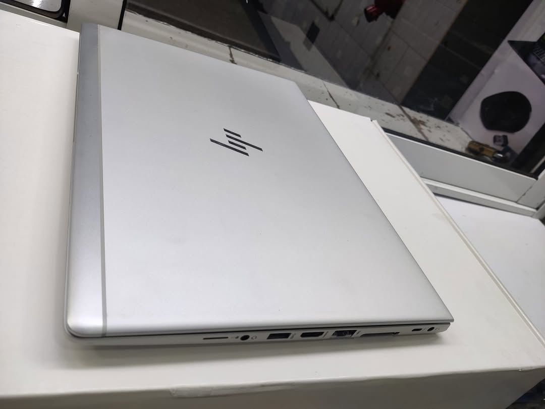Brand New HP EliteBook 840 G5 i7, 16GB RAM, 512GB SSD – Windows 10
